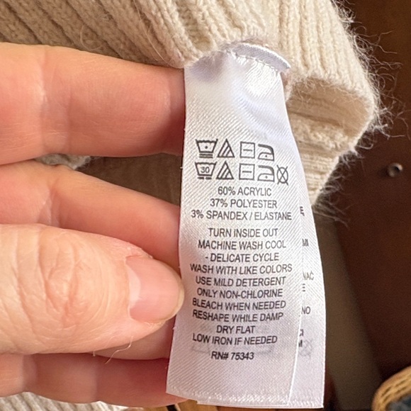 William Rast Patterned Sweater Vest - Picture 3 of 3